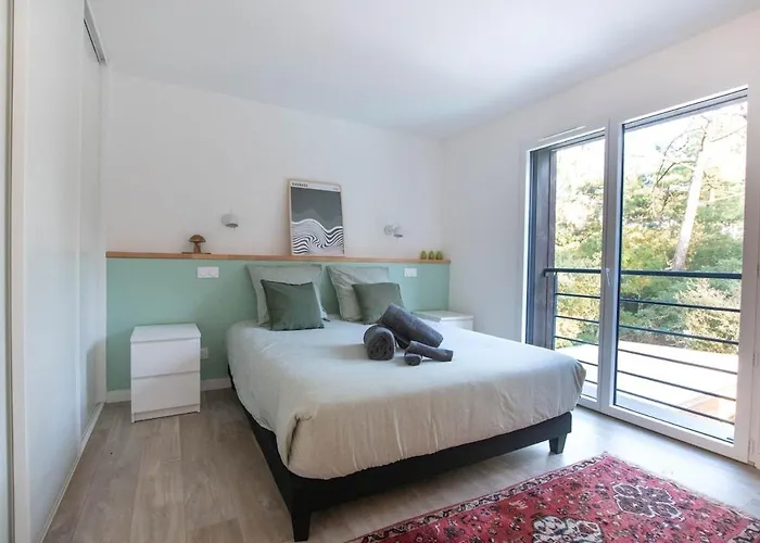 Villa La Canopée Du *